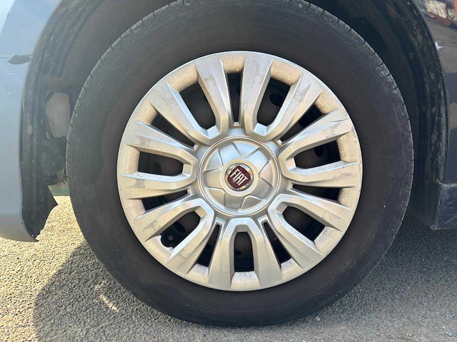 2017 fiat tipo personenauto - afbeelding 9 van  13