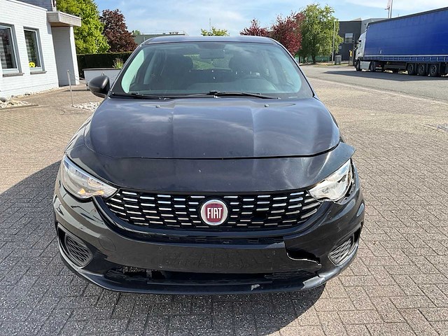 2017 fiat tipo personenauto - afbeelding 24 van  25