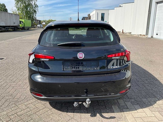 2017 fiat tipo personenauto - afbeelding 20 van  25