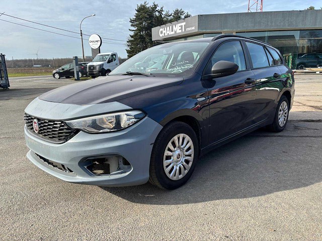 2017 fiat tipo personenauto - afbeelding 1 van  11