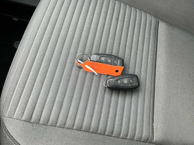 2017 ford c-max - afbeelding 16 van  26