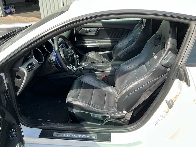 2017 ford mustang personenauto - afbeelding 11 van  36