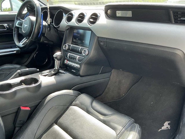 2017 ford mustang personenauto - afbeelding 24 van  36