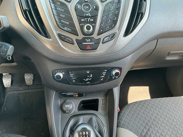 2017 ford tourneo courier ju2 personenauto - afbeelding 9 van  28