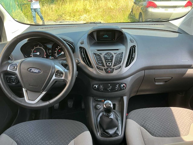 2017 ford tourneo courier ju2 personenauto - afbeelding 15 van  28