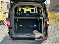 2017 ford tourneo courier ju2 personenauto - afbeelding 16 van  28