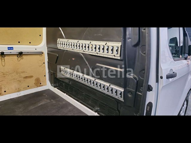 2017 ford transit custom * maxi h2 (hoog) * utility * 2,0 diesel - 131 pk - - afbeelding 23 van  31