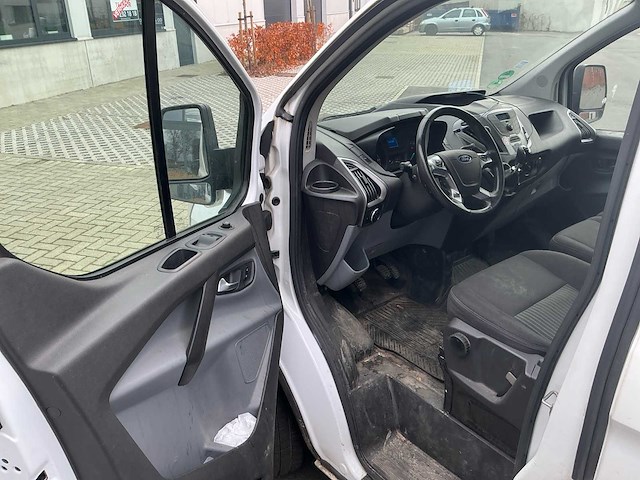 2017 ford transit custom personenauto - afbeelding 4 van  19