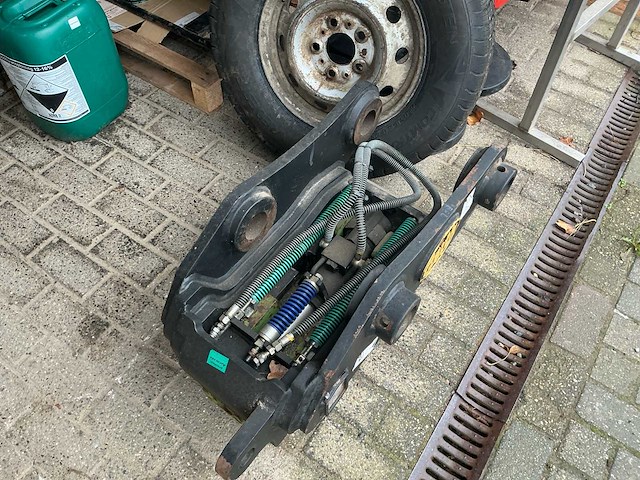 2017 geith hydraulische snelwissel & graafbak - afbeelding 3 van  4