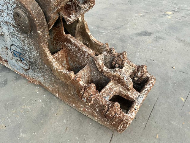 2017 hammer rh25 betoncrusher - afbeelding 11 van  11