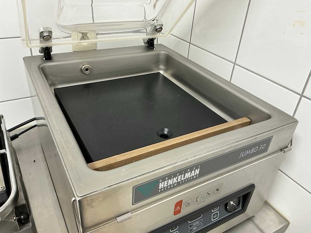 2017 henkelman jumbo 30 vacuümmachine - afbeelding 2 van  4