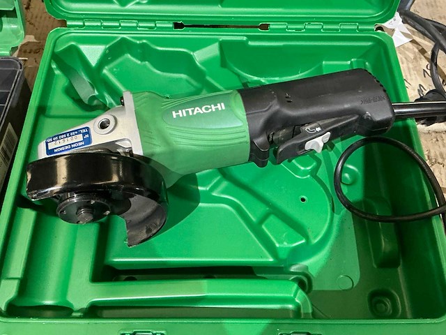 2017 hitachi g13yc2 haakse slijpmachine - afbeelding 1 van  3