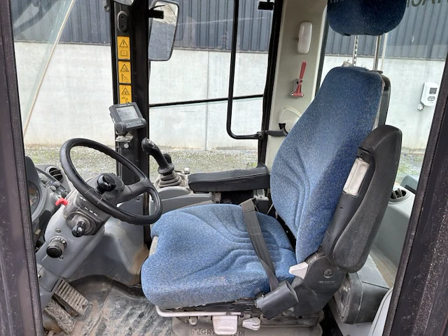 2017 hitachi zw180-6-tdp-wfpr wiellader - afbeelding 2 van  36
