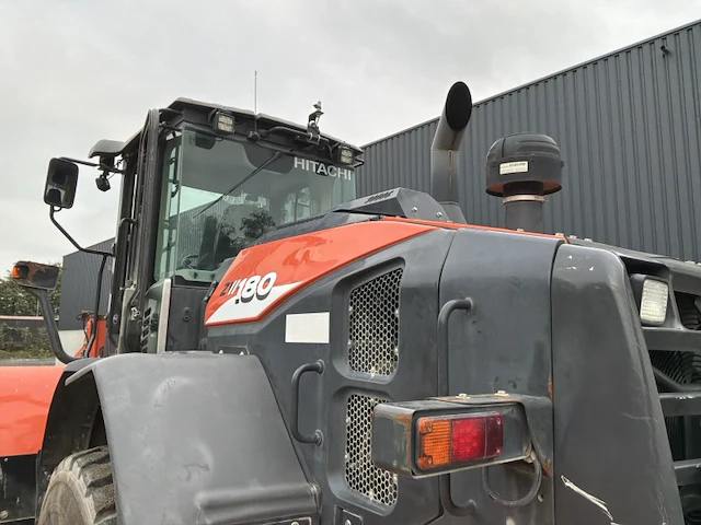 2017 hitachi zw180-6-tdp-wfpr wiellader - afbeelding 28 van  36