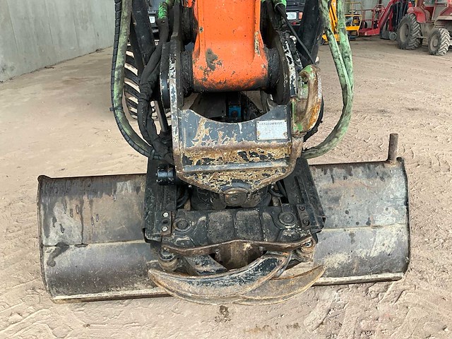 2017 hitachi zx140w-6 banden graafmachine - afbeelding 11 van  32