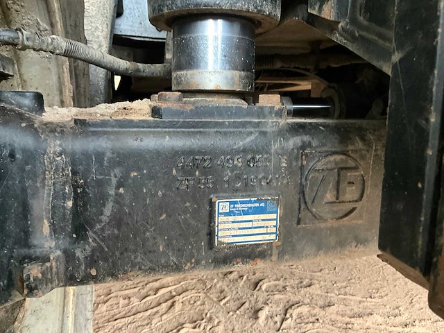 2017 hitachi zx140w-6 banden graafmachine - afbeelding 25 van  32