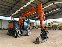 2017 hitachi zx140w-6 banden graafmachine - afbeelding 30 van  32