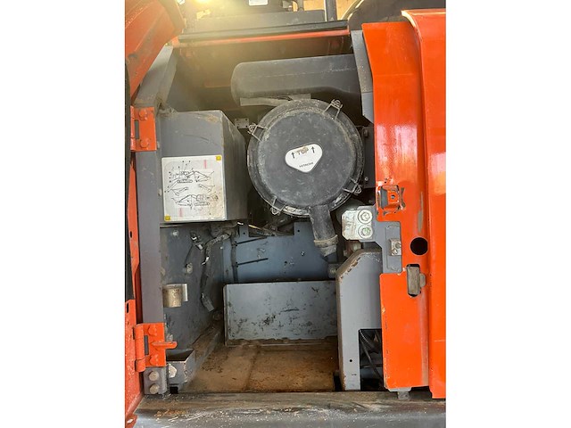 2017 hitachi zx210lc-6 rupsgraafmachine - afbeelding 20 van  40
