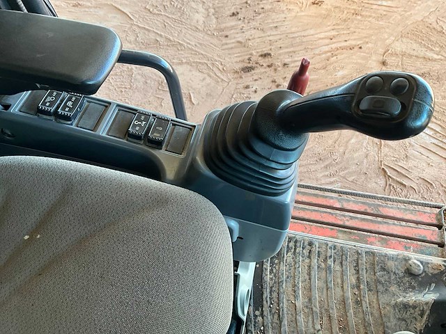 2017 hitachi zx210lc-6 rupsgraafmachine - afbeelding 15 van  23