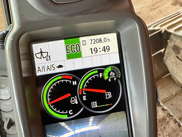 2017 hitachi zx210lc-6 rupsgraafmachine - afbeelding 16 van  23