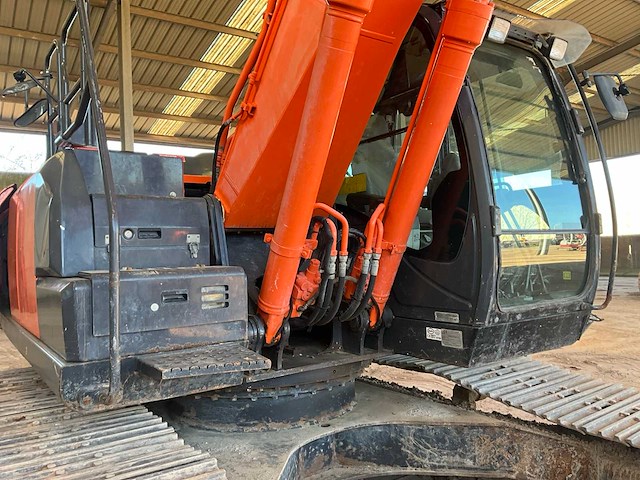 2017 hitachi zx210lc-6 rupsgraafmachine - afbeelding 10 van  40