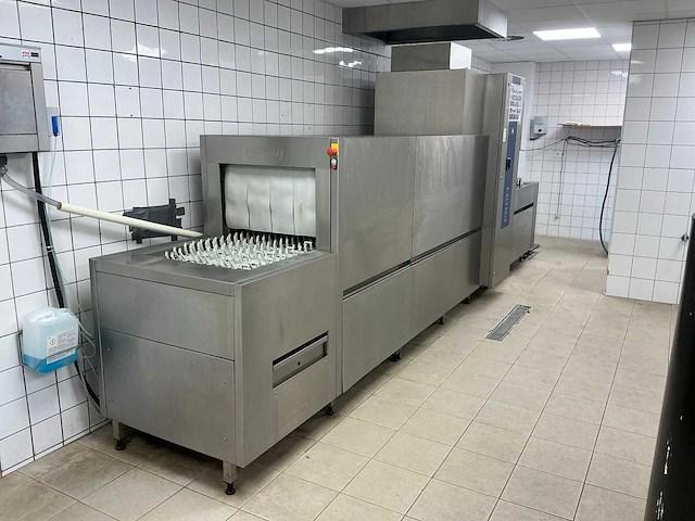 2017 hobart ftni-l-a industriële korf- en bandtransport vaatwasmachine - afbeelding 1 van  24