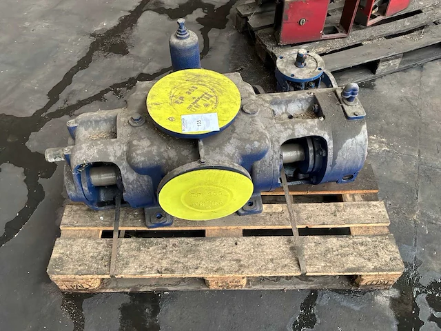 2017 houttuin b.v. 2d.150.68 industriële pomp - afbeelding 2 van  5