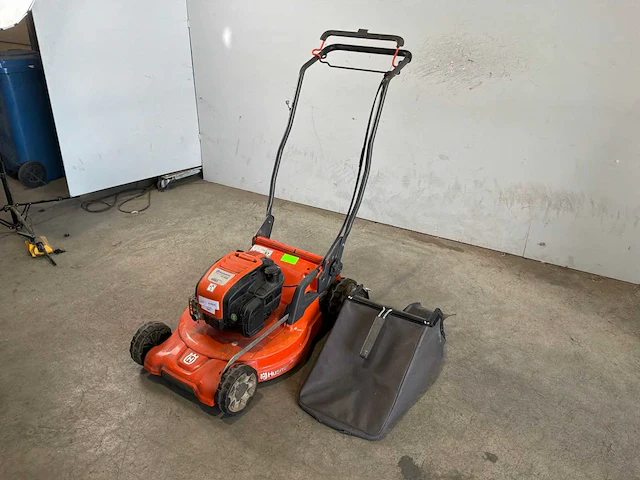 2017 husqvarna lc253s grasmaaier - 530mm - benzine - afbeelding 1 van  10