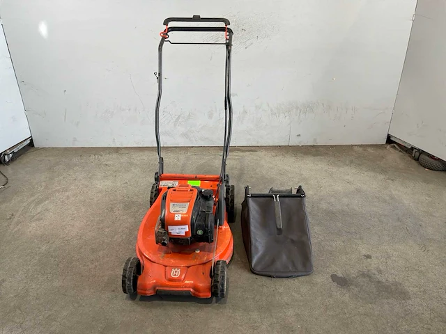 2017 husqvarna lc253s grasmaaier - 530mm - benzine - afbeelding 3 van  10