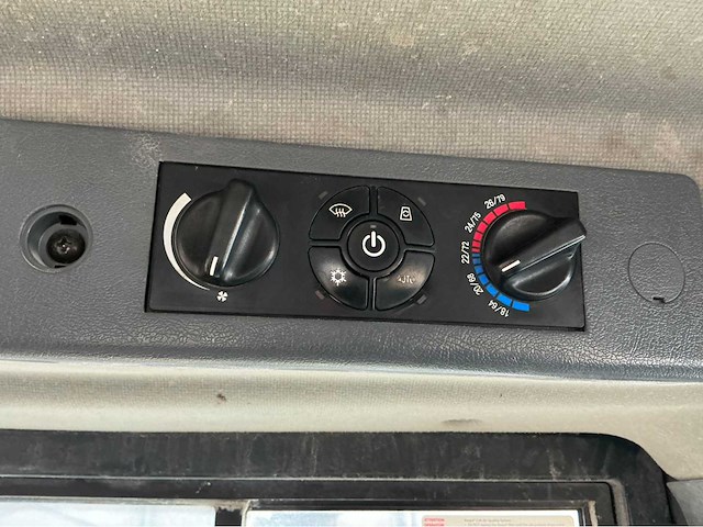 2017 hyundai hl960 wiellader - afbeelding 14 van  33