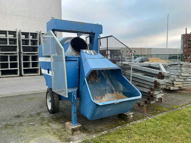 2017 imer bro500 betonmolen - afbeelding 3 van  7