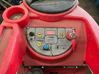 2017 ip cleaning ct70 bt70 zelfrijdende veegmachine