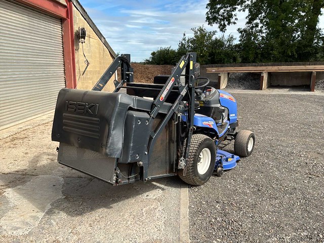 2017 iseki sxg326h tractor-type grasmaaier - afbeelding 30 van  34