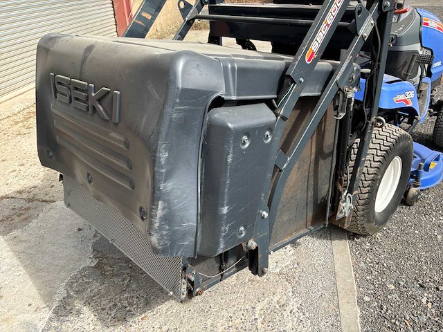 2017 iseki sxg326h tractor-type grasmaaier - afbeelding 14 van  24