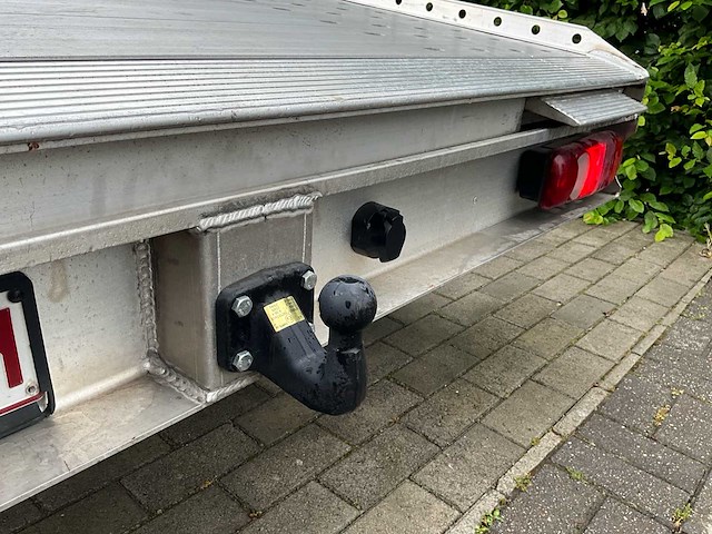 2017 iveco 35-180 lichte vracht - afbeelding 9 van  14