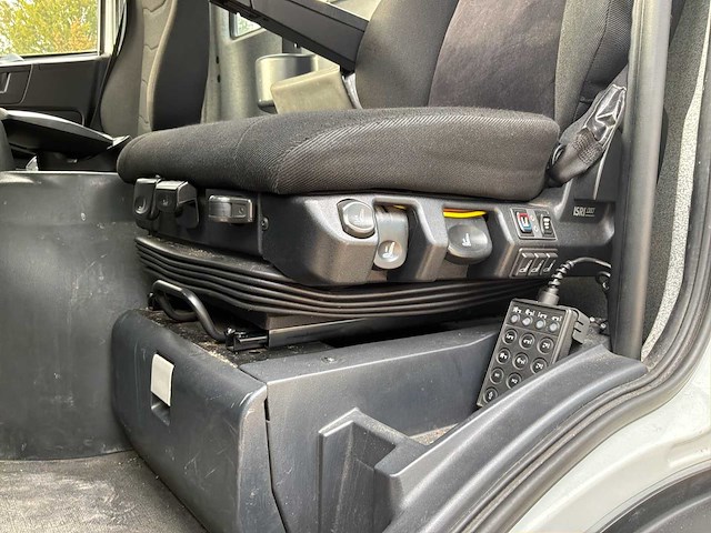 2017 iveco aa3c truck - afbeelding 13 van  56