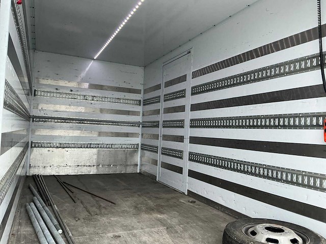 2017 iveco daily 35c18 bedrijfswagen - afbeelding 8 van  25