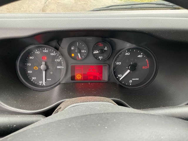 2017 iveco daily 35s14 bedrijfswagen - afbeelding 10 van  27