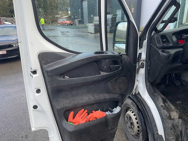 2017 iveco daily is35si2aa bedrijfswagen - afbeelding 33 van  37