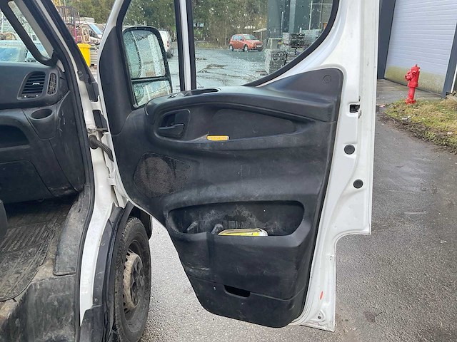 2017 iveco daily is35si2aa bedrijfswagen - afbeelding 35 van  37