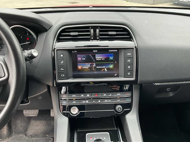 2017 jaguar f-pace 20d awd - afbeelding 13 van  49