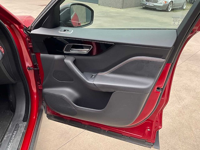 2017 jaguar f-pace 20d awd - afbeelding 33 van  49