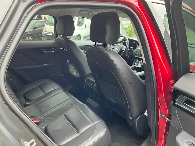2017 jaguar f-pace 20d awd - afbeelding 28 van  48
