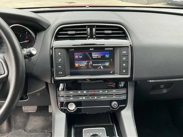 2017 jaguar f-pace 20d awd - afbeelding 13 van  49