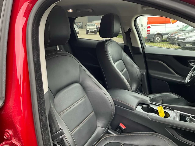 2017 jaguar f-pace 20d awd - afbeelding 38 van  49