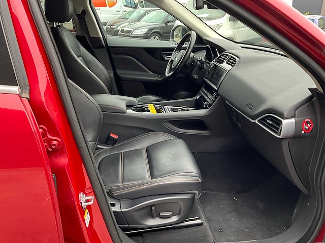 2017 jaguar f-pace 20d awd - afbeelding 21 van  27
