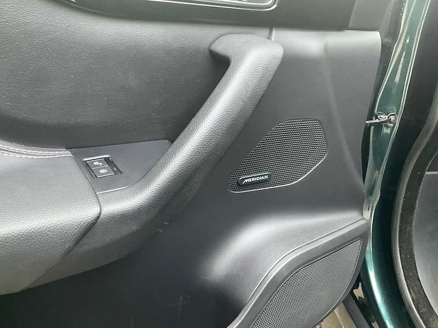 2017 jaguar f-pace r sport personenauto - afbeelding 2 van  40