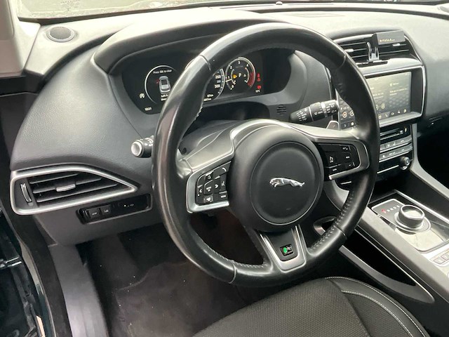 2017 jaguar f-pace r sport personenauto - afbeelding 6 van  40