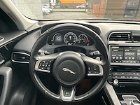 2017 jaguar f-pace r sport personenauto - afbeelding 7 van  40