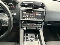 2017 jaguar f-pace r sport personenauto - afbeelding 9 van  40